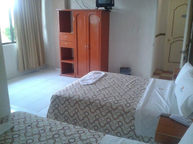 Hotel Central Puebla Bagian luar foto